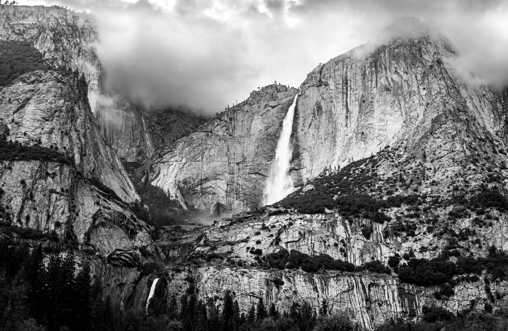Merit For Print Moody Moments At Yosemite By John Langer