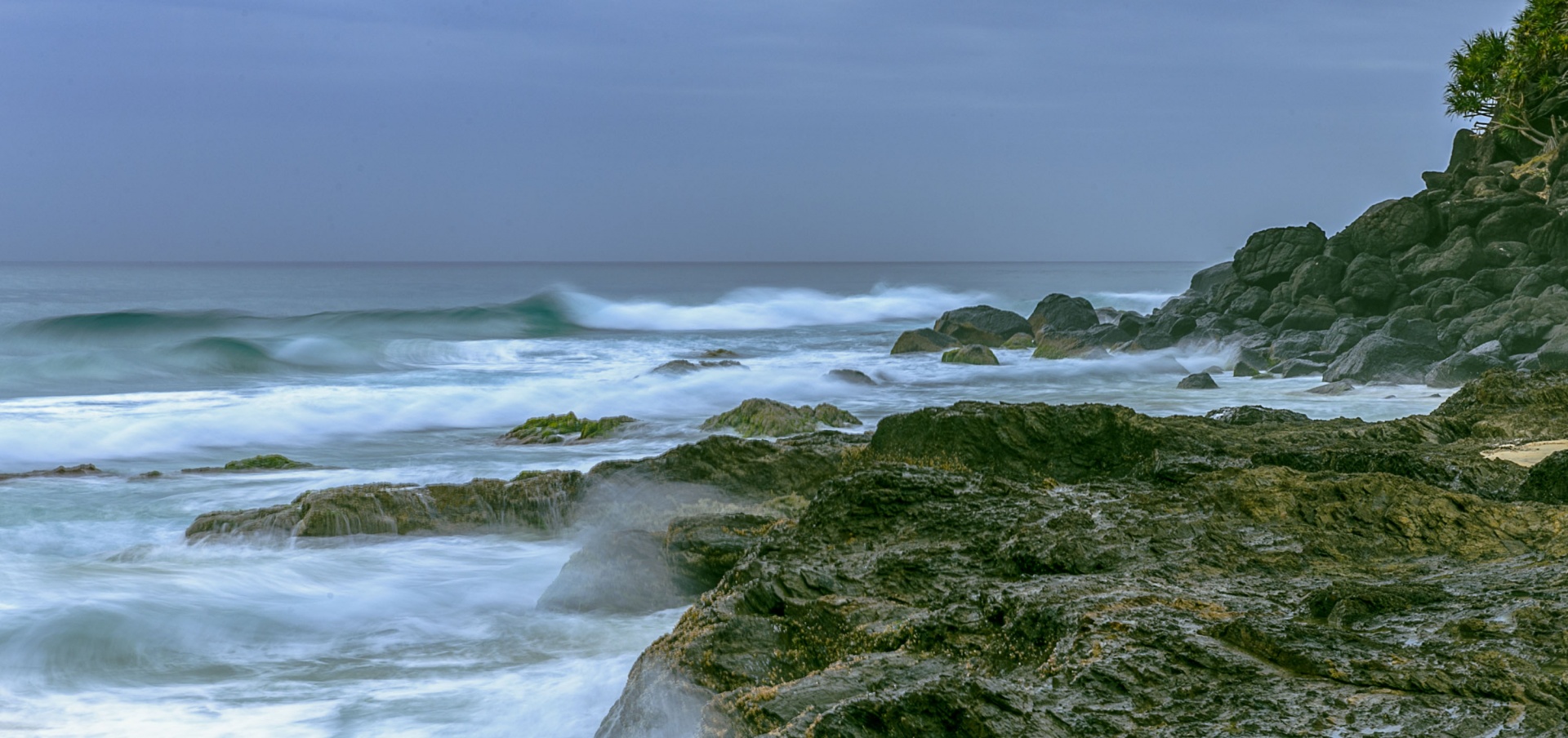 Honour For Waves By Shuying Jiang