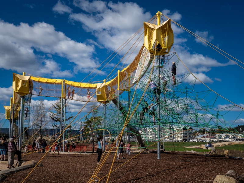 Merit For Skywalk In Yellow By Hector Beveridge