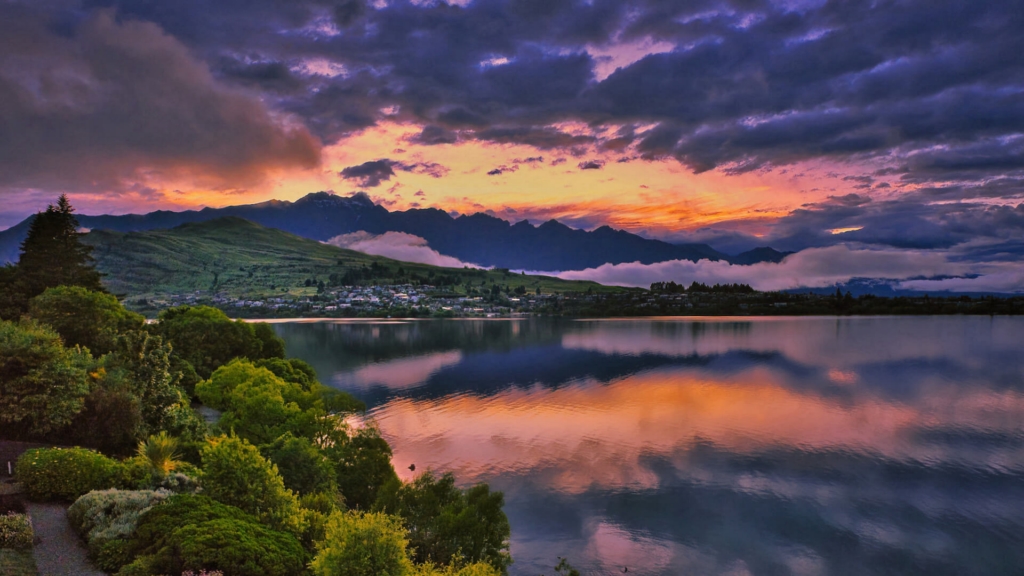 Honour For Digital Queenstown Sunset By Bill Van Diest