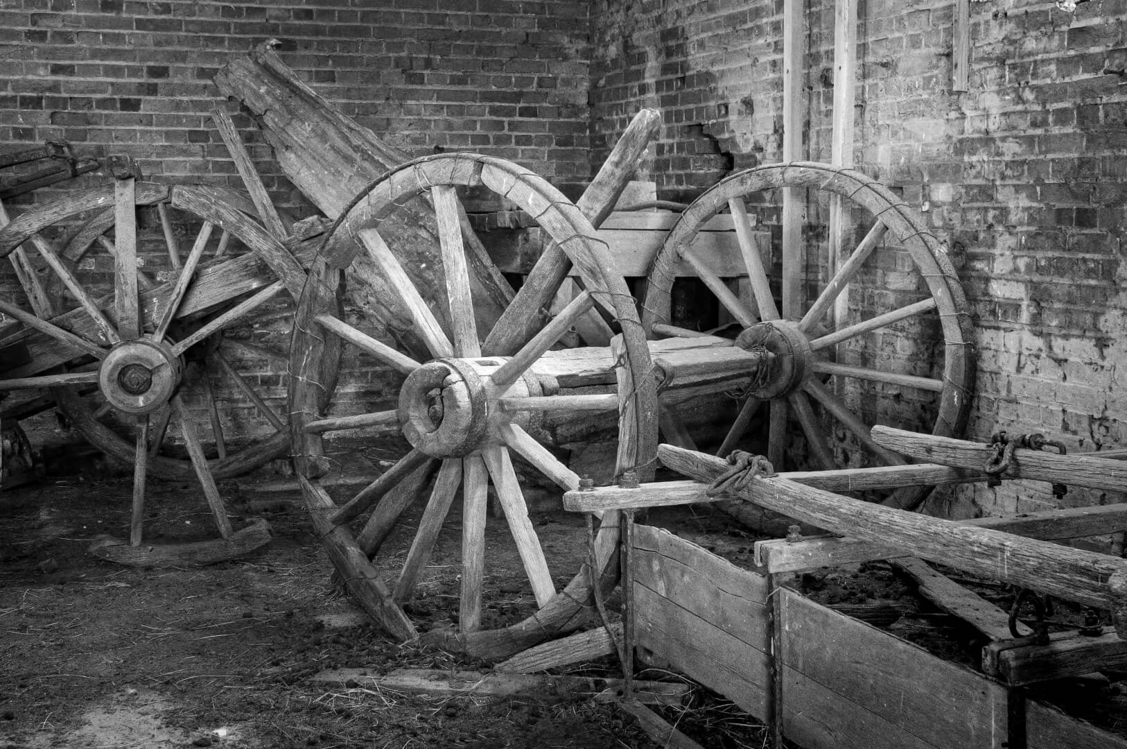 Merit For Print Wagon Wheels By Christine Jull